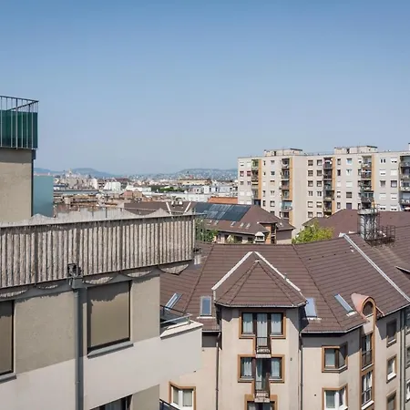 Crvn3 #freeparking Apartment